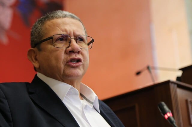 Pablo Catatumbo, excomandante de las Farc, podría ser expulsado de la JEP: el tribunal le dio un ultimátum para que rinda su versión