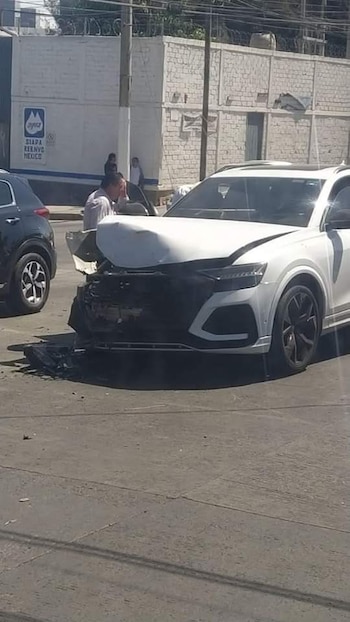 La camioneta de Macías está