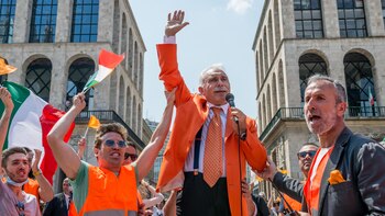 Los “chalecos naranjas” de Italia,