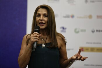 Amparo Grisales arremetió contra Javier