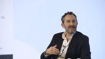 “El pasado te condena y reducir la volatilidad es muy necesario”: la advertencia de BlackRock sobre la Argentina
