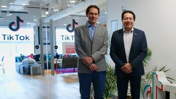 Mario Delgado notificó su reunión