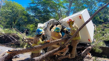 Dos personas lesionadas tras caída