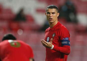 Cristiano Ronaldo tiene contrato con