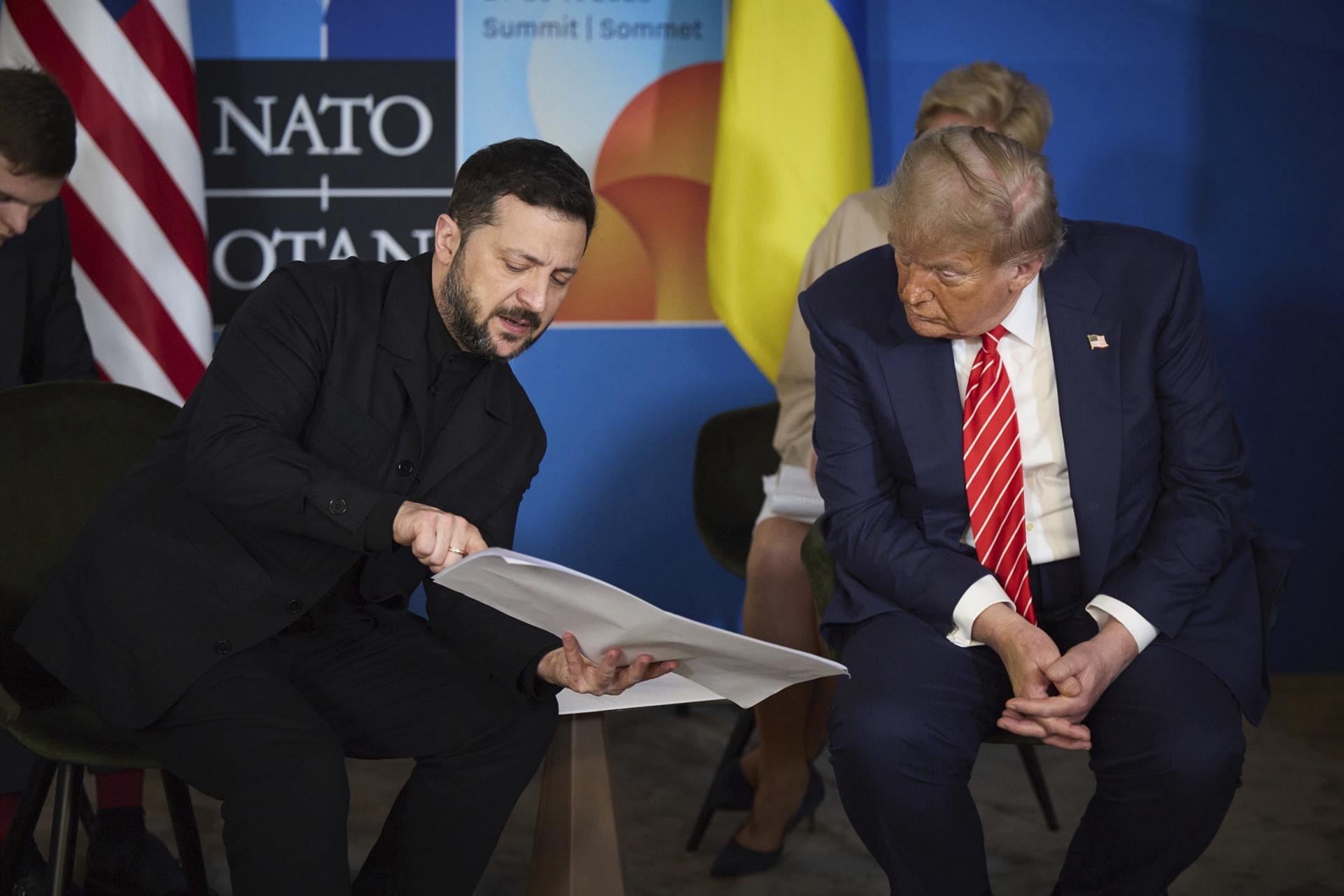 Donald Trump y Volodimir Zelensky se reúnen este jueves en Davos para discutir propuestas de paz con Rusia