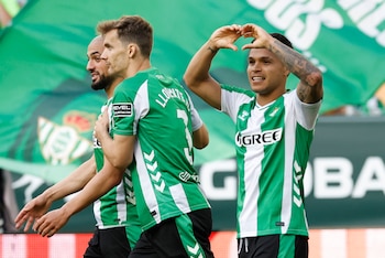 Juan Camilo Hernández llegó a once anotaciones en esta liga - crédito Julio Muñoz/EFE