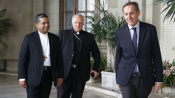 Llegó a Buenos Aires el cardenal George Koovakad: organizó durante años los viajes del papa Francisco