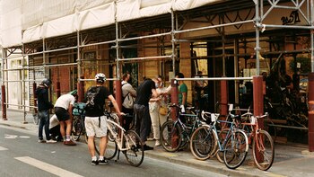 Una tienda de bicicletas y