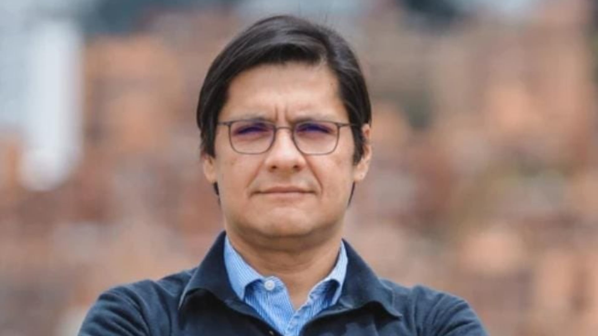 César Restrepo, secretario de Seguridad de Carlos Fernando Galán, afirmó que las economías ilícitas pueden ser combatidas con los bloques de Defensa propuestos por Abelardo de la Espriella - crédito @manolitosalazar/X