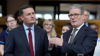 Más presión para Starmer en Reino Unido: su ex secretario de Salud, Wes Streeting, será candidato para liderar el Partido Laborista