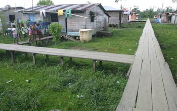 Desplazamiento de indígenas Emberá a