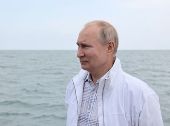 Vladimir Putin en el mar negro.