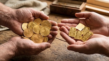 Diferencias entre monedas de oro y lingotes: cuál es la mejor inversión para los estadounidenses