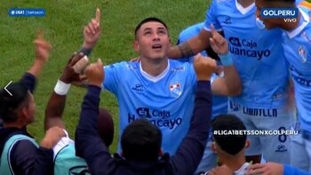 Jean Deza anotó su tercer