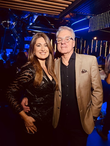 Mike Cameroni y Carina Monteleone