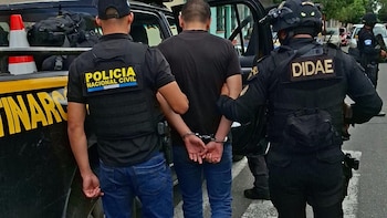 Capturan en Guatemala a un presunto implicado de amenaza con explosivos tras una alerta internacional