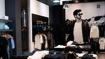 Una marca de ropa con 40 años de historia entró en concurso preventivo con una deuda de más de $7.000 millones