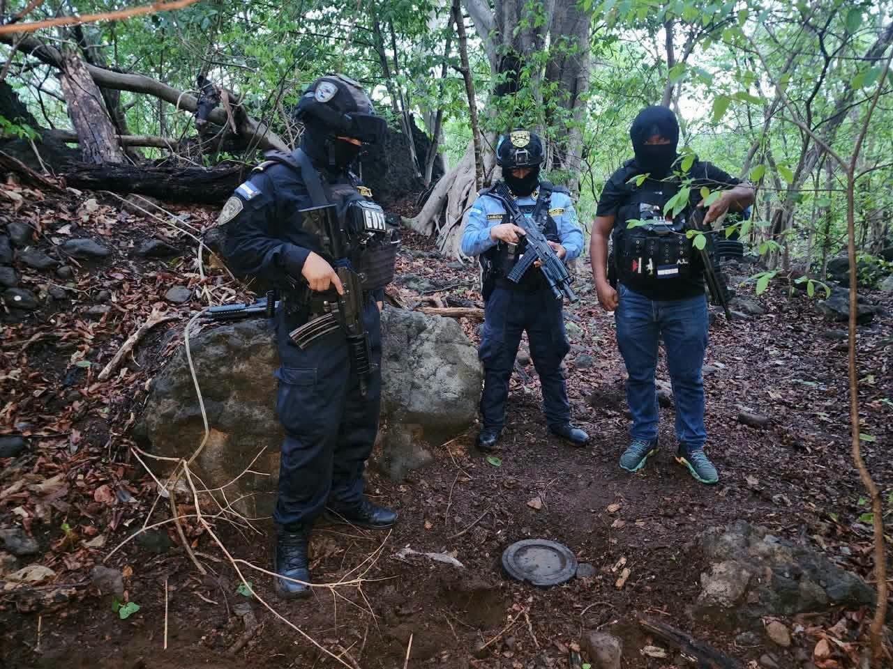 La droga fue asegurada como evidencia para continuar con las investigaciones.(Foto: Policía Nacional)