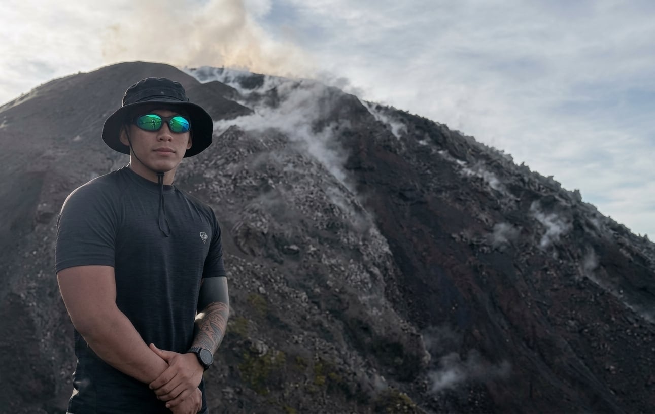El atleta mexicano Iván Siu López fue localizado con vida tras permanecer desaparecido en las inmediaciones del volcán Santiaguito. (Facebook)