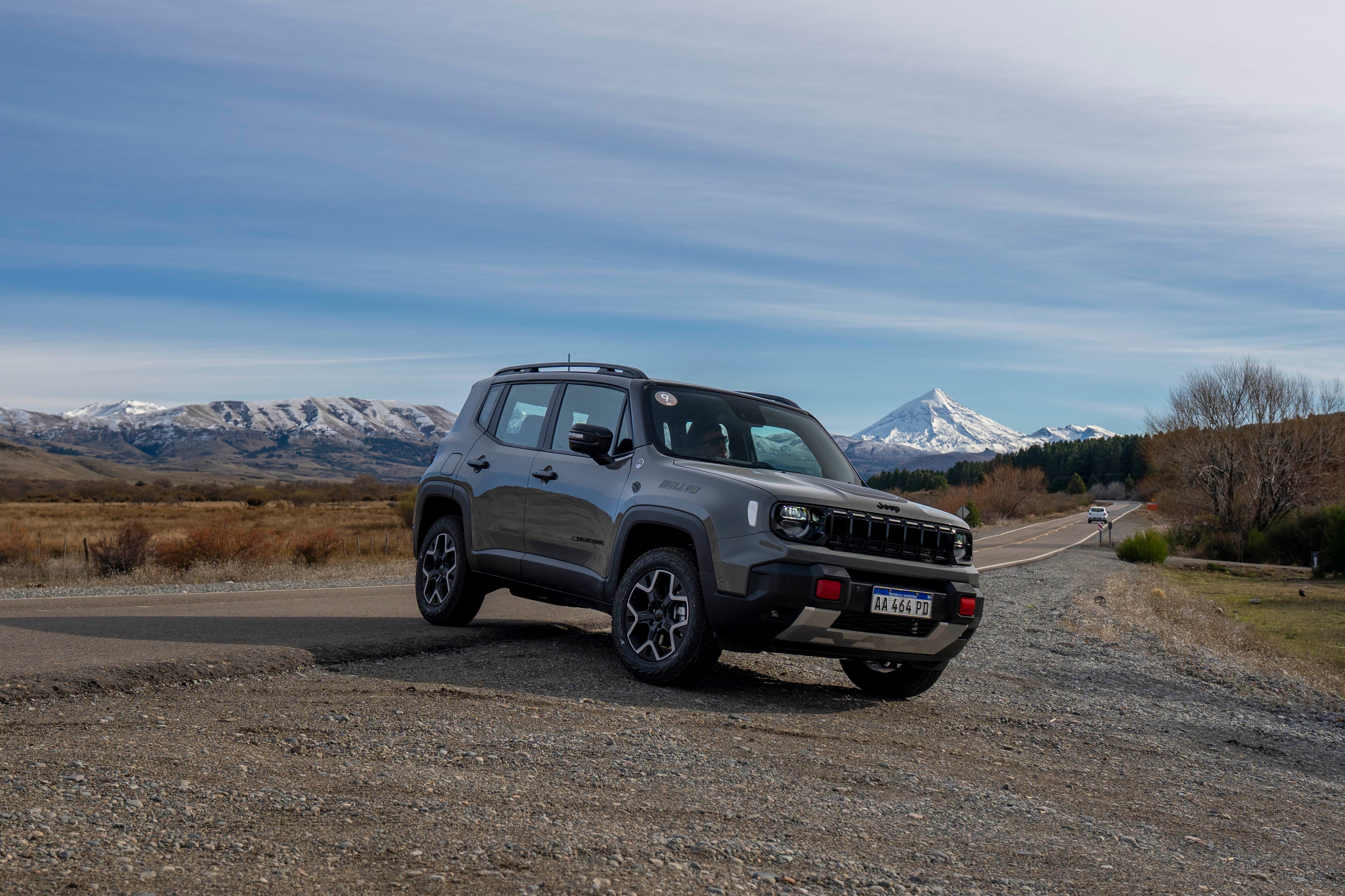 El nuevo Jeep Renegade Willys 4x4 fue el vehículo elegido para hacer el tercer Jeep Nature en Villa Pehuenia. (Stellantis Argentina)