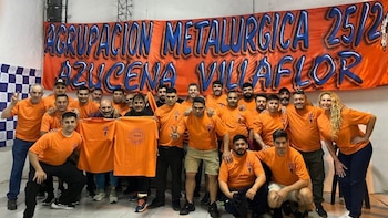 Angel Derosso, con dirigentes de