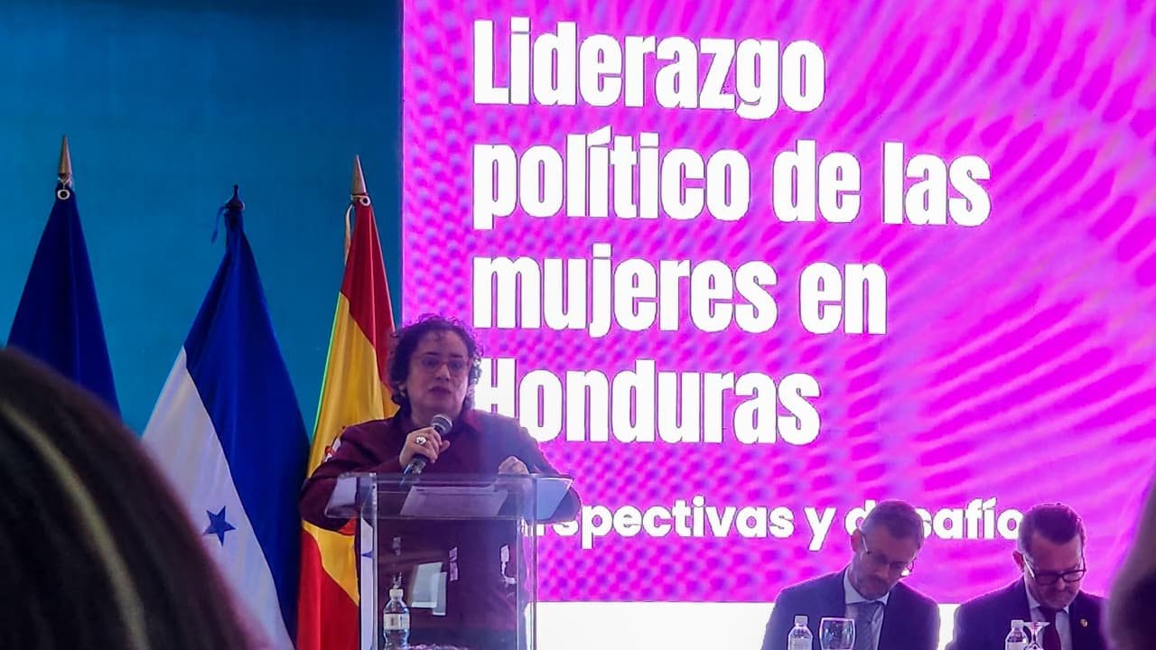 Crece la representación femenina en alcaldías y el Parlamento, pero las trabas estructurales siguen marcando límites. Entre amenazas, agresiones y desigualdad, la conquista de espacios políticos enfrenta resistencia persistente (Foto cortesía Observatorio Político de Mujeres)