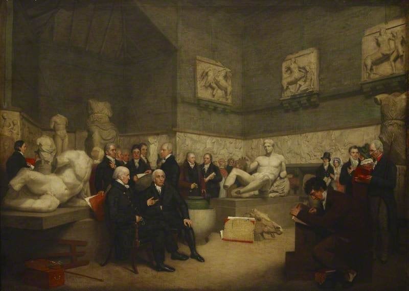Un retrato que representa los mármoles de Elgin en una sala temporal de Elgin en el Museo Británico rodeado por el personal del museo, un administrador y visitantes, 1819.