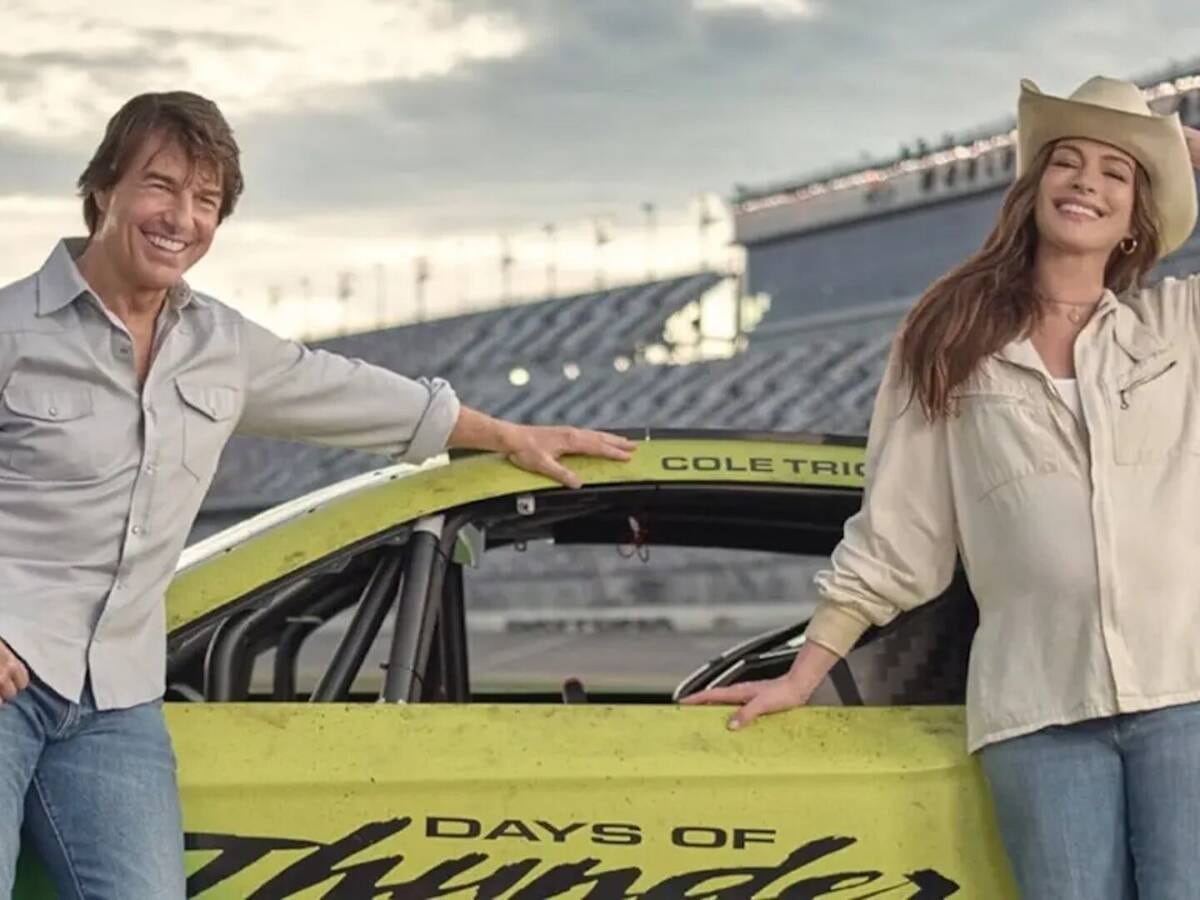 Tom Cruise y Anne Hathaway en el anuncio de 'Días de trueno 2'
