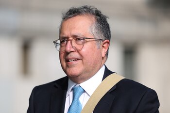 El equipo de defensa liderado