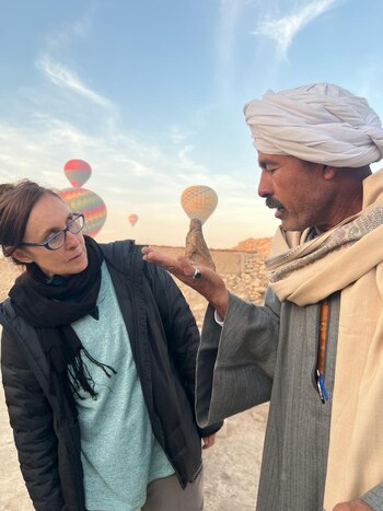 Andrea Zingarelli junto al Rais