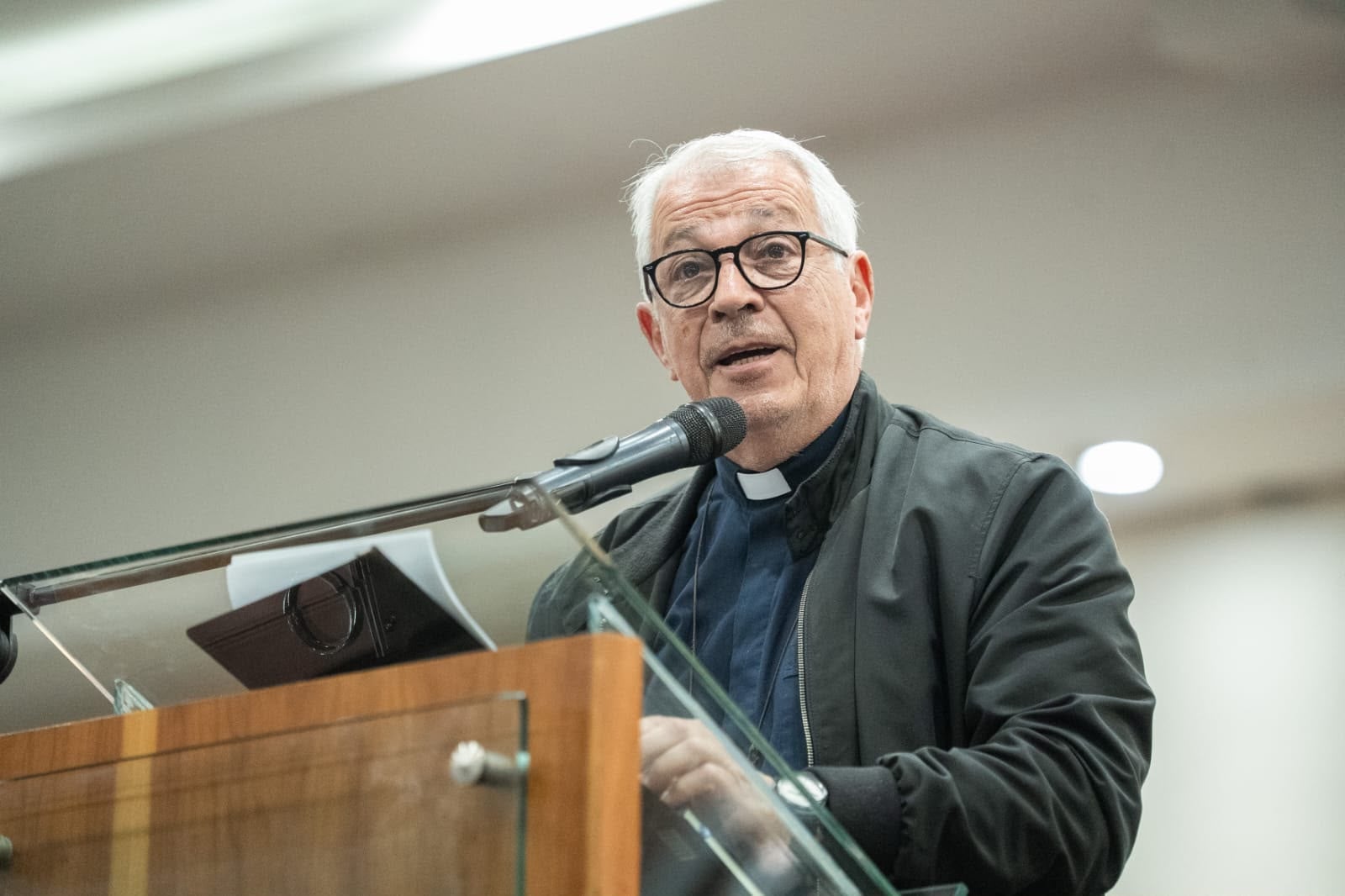 El obispo de San Justo, Eduardo García, advirtió sobre el avance narco en barrios populares