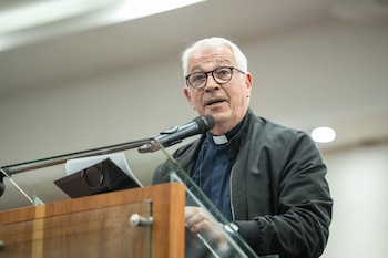 El obispo de San Justo, Eduardo García, advirtió sobre el avance narco en barrios populares