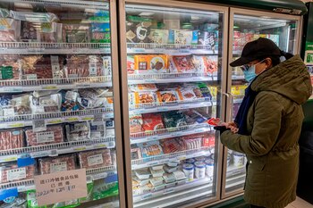 EFE/EPA/ROMAN PILIPEY