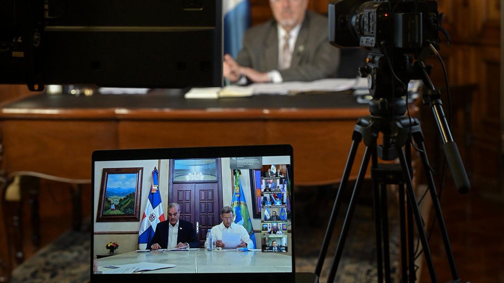 Bernardo Arévalo respaldó la elección de Ajoy Rojas como nueva secretaria general del SICA para dar una conducción sólida y eficaz al organismo regional. (Fotografía: Presidencia de Guatemala)
