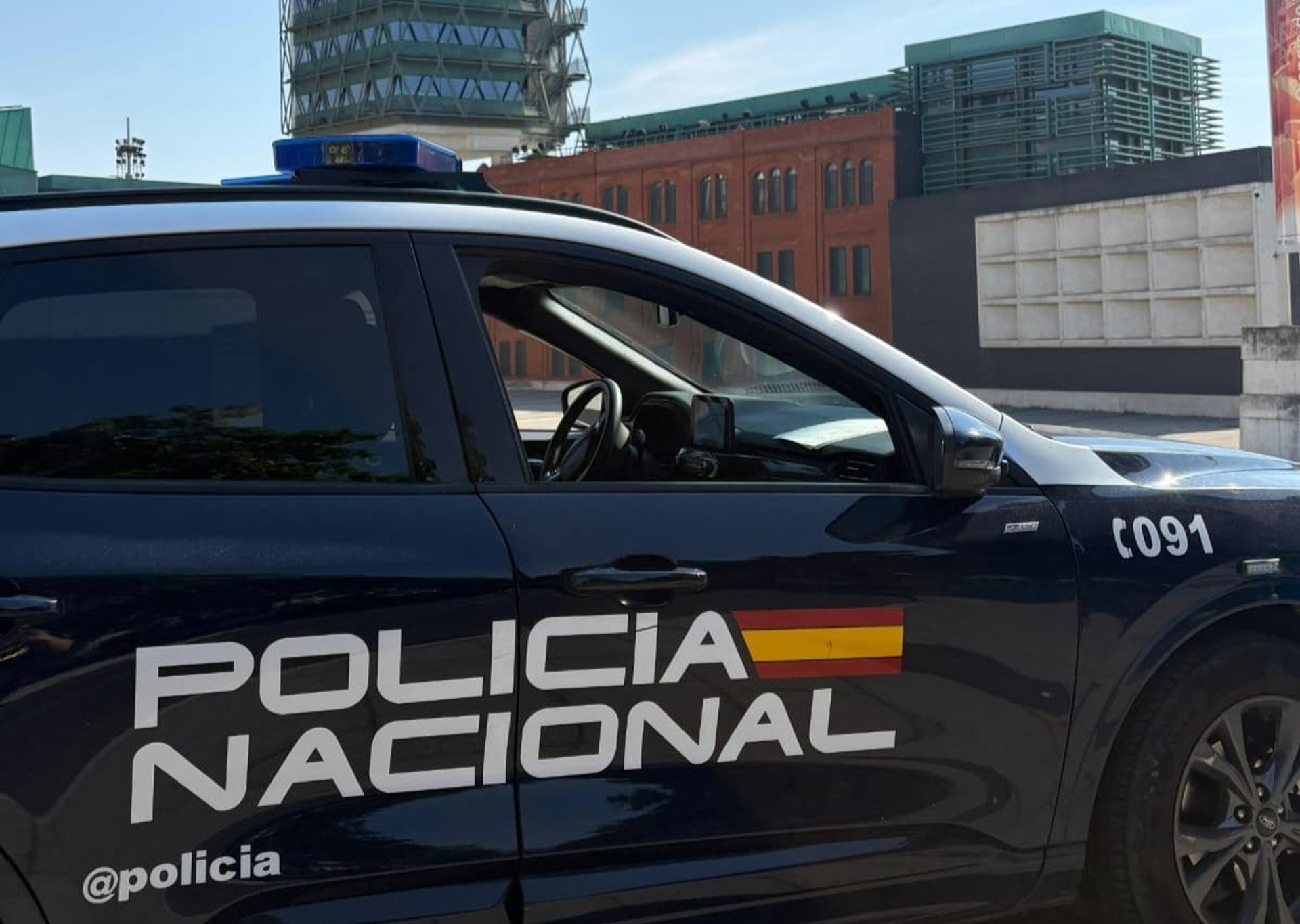 Coche de la Policía Nacional de Valladolid.
SOCIEDAD
POLICÍA NACIONAL DE VALLADOLID