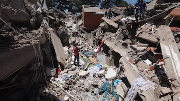 Japón, Filipinas, Venezuela, Colombia y Granada. En cuestión de semanas, un terremoto tras otro en diferentes partes del mundo volvió a encender las alarmas globales (Foto: AP)