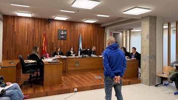 El policía de Vigo acusado