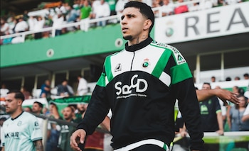 El volante vallecaucano anunció que junto a su club harán donaciones a todos los afectados por el terremoto que sacudió a Colombia, el 10 de agosto de 2026-crédito Racing de Santander