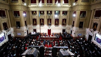 Sin acuerdo parlamentario, el Gobierno