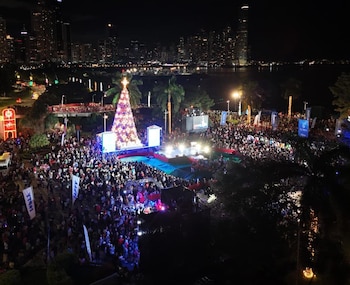 El encendido oficial del árbol de Navidad se realizará el 29 de noviembre en el Mirador del Pacífico, como inicio de la programación festiva de la Alcaldía de Panamá. Tomada del Municipio de Panamá