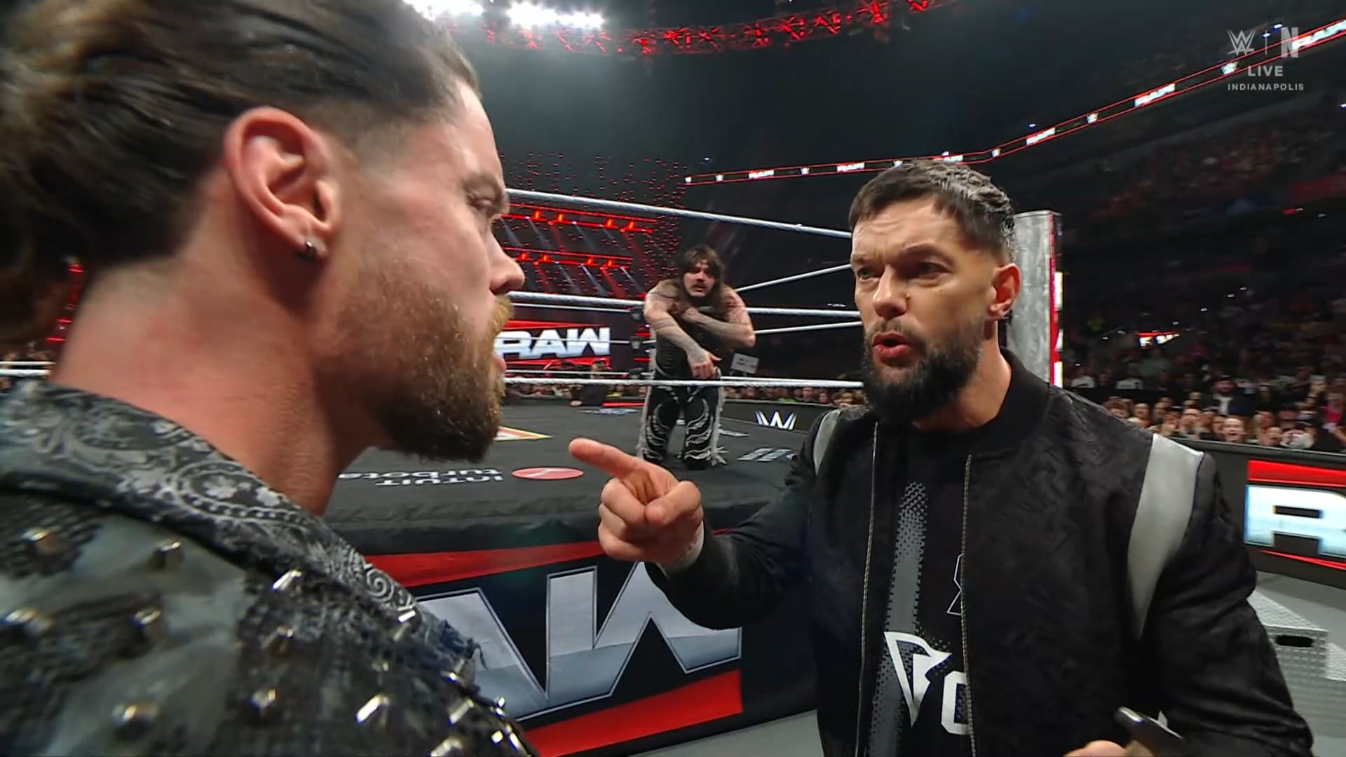 Ni las intervenciones de Finn Bálor y JD McDonagh evitaron que el mexicano se quedara con el oro.