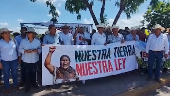 Productores de maíz y trigo reclaman a Sheinbaum pagos pendientes durante su visita a Culiacán