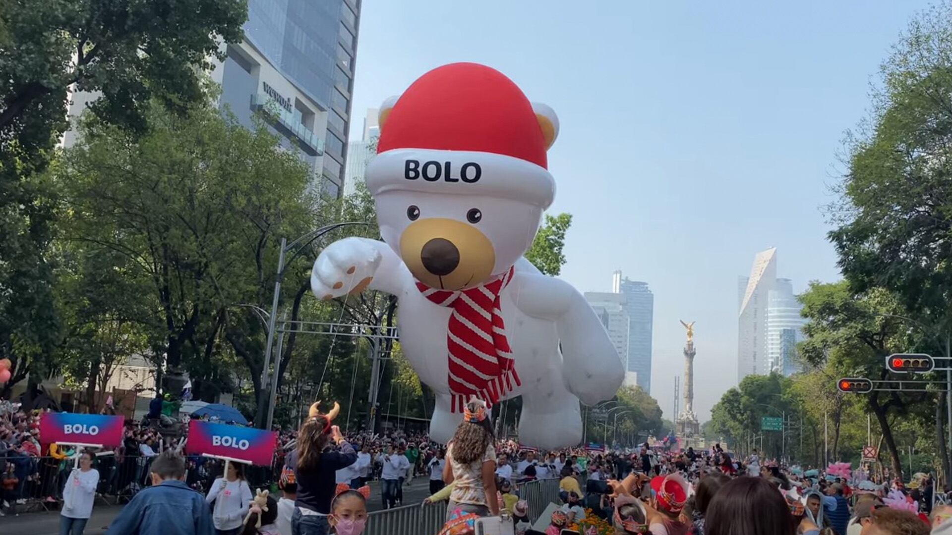 El Bolo Fest 2025 recorrerá tres kilómetros de Paseo de la Reforma con globos gigantes y carros alegóricos.Captura:YT/ David Arcos