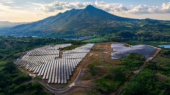 El Gobierno de El Salvador solicita aval legislativo para un préstamo de USD 9,6 millones para una planta solar