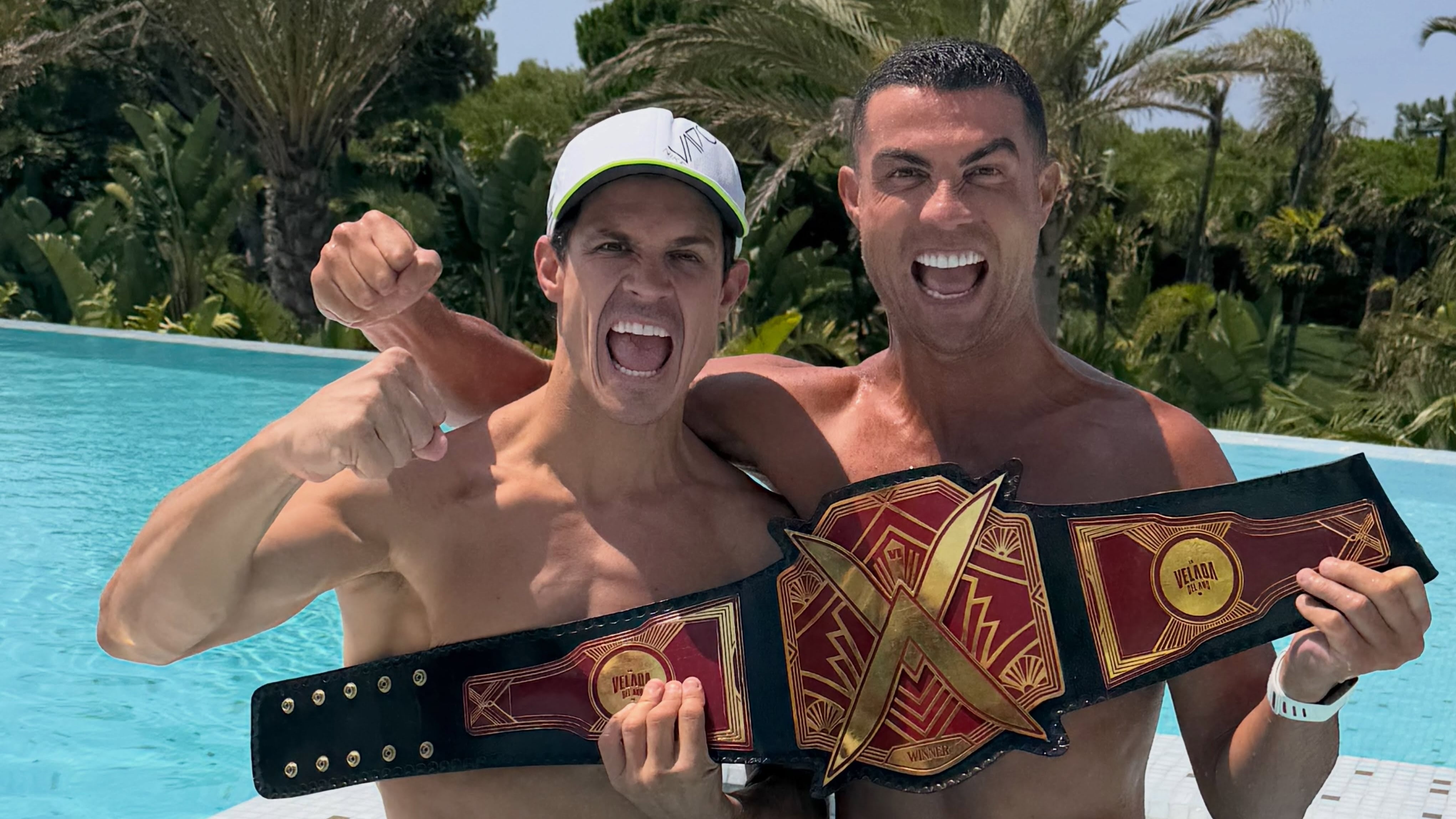 “¡Lo hicimos!”: el íntimo festejo de Edu Aguirre con Cristiano Ronaldo tras la victoria frente a Gastón Edul en La Velada