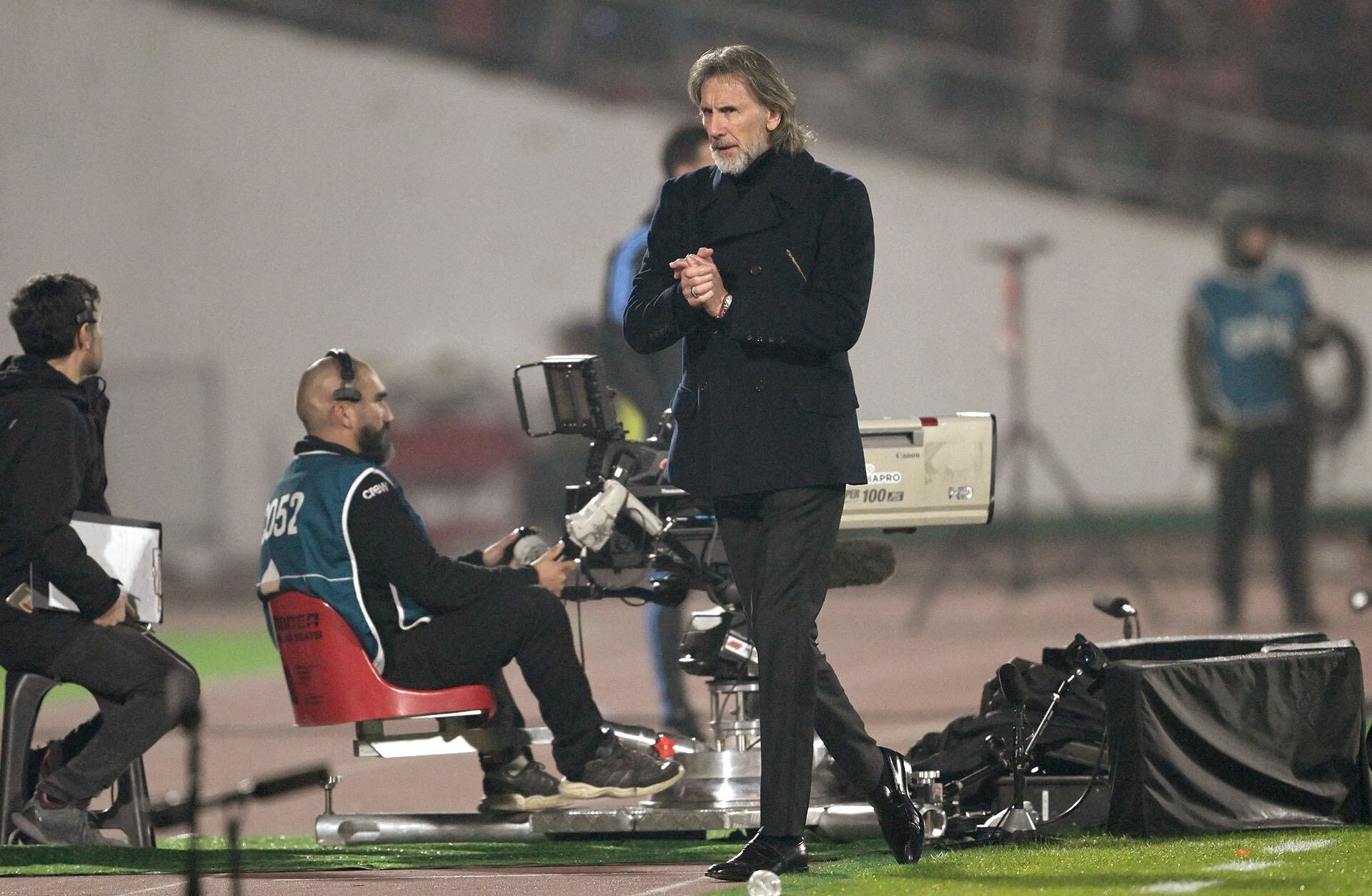 Ricardo Gareca solo sumó 5 puntos con Chile en las Eliminatorias 2026. - créditos: Rodrigo ARANGUA / AFP