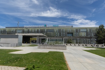 Fachada del Hospital Universitario Quirónsalud,