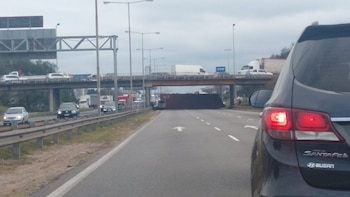Dos autos chocaron contra el
