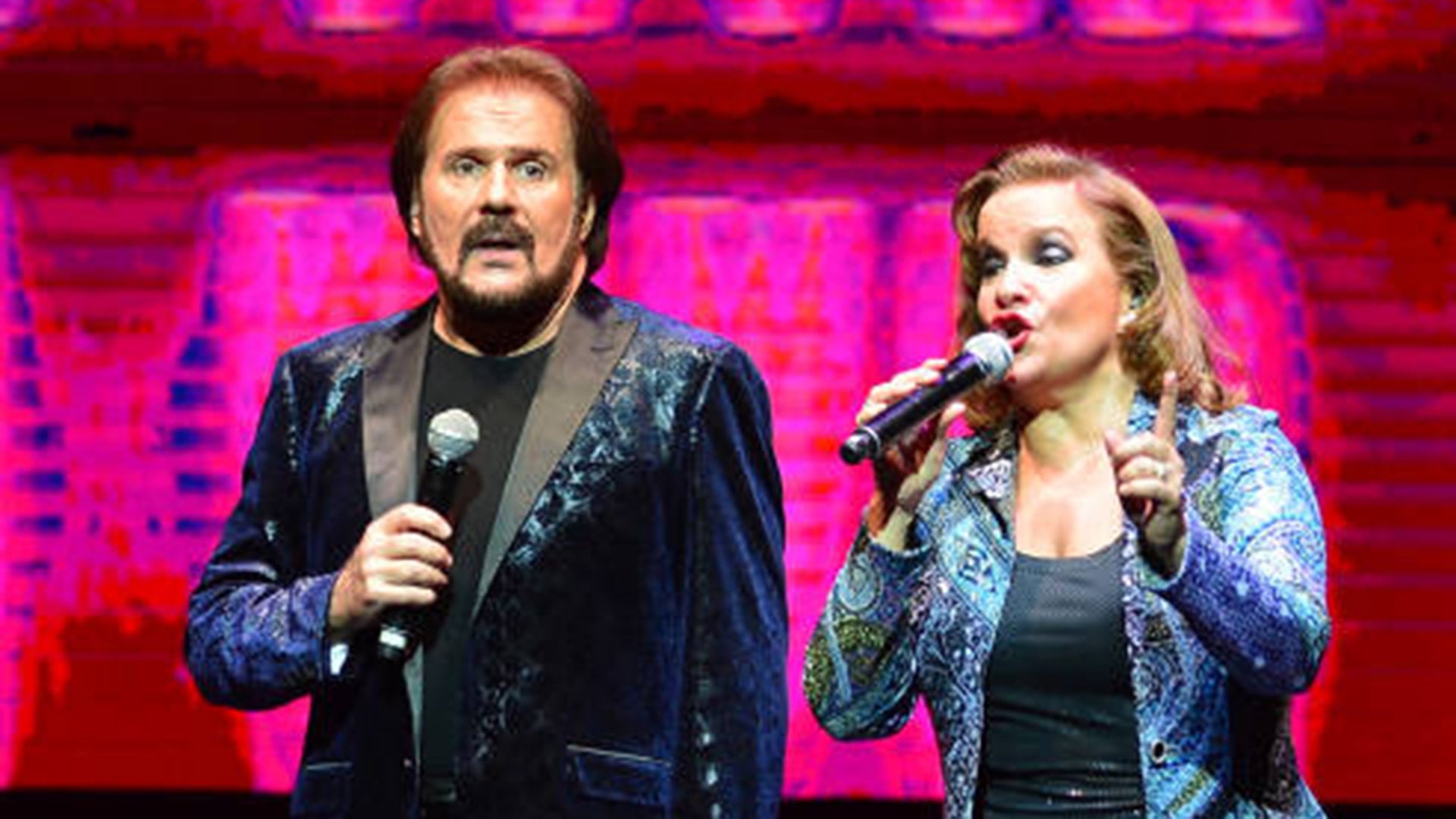 Pimpinela llegará al cine en una película centrada en sus orígenes familiares y artísticos. (Photo by Johnny Louis/FilmMagic)