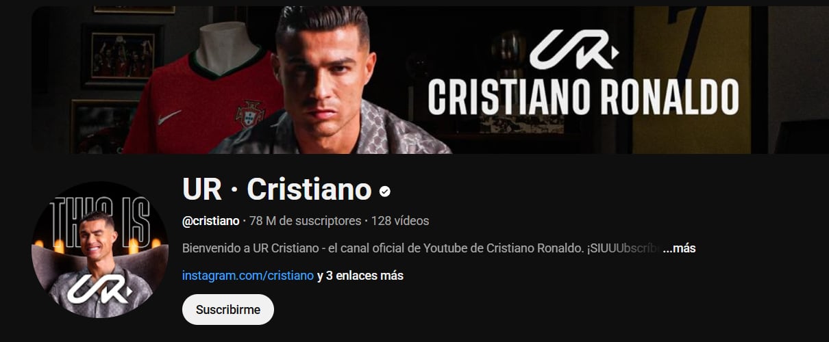 Cristiano Ronaldo cuenta con su canal de YouTube, en el que se mantiene activo con entrevistas y mostrando su vida personal.